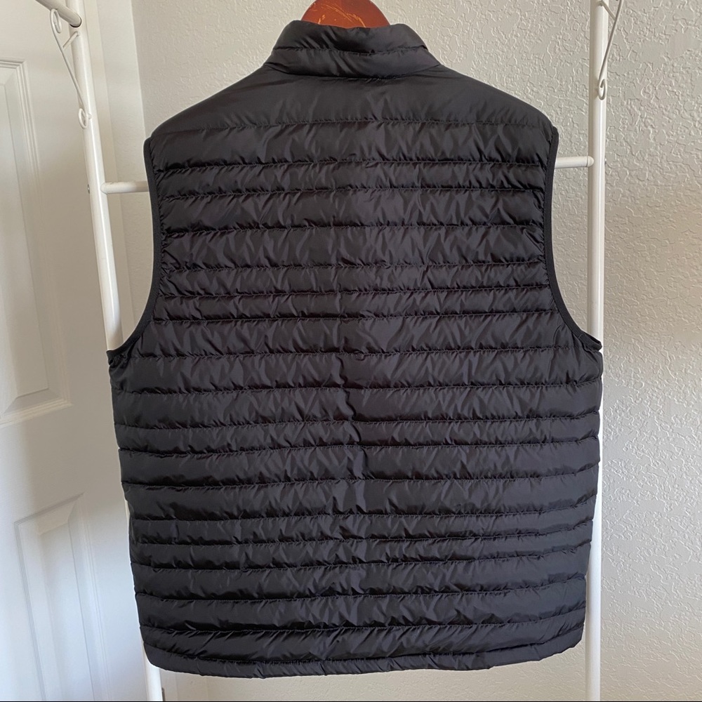 Theory Men's Black Timur Hames down Vest - Picture 4 of 10